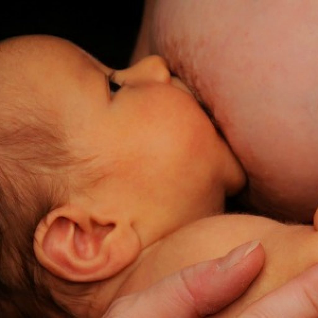 10 Signs You Are Breastfeeding