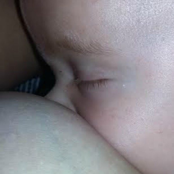 breastfeeding sleep