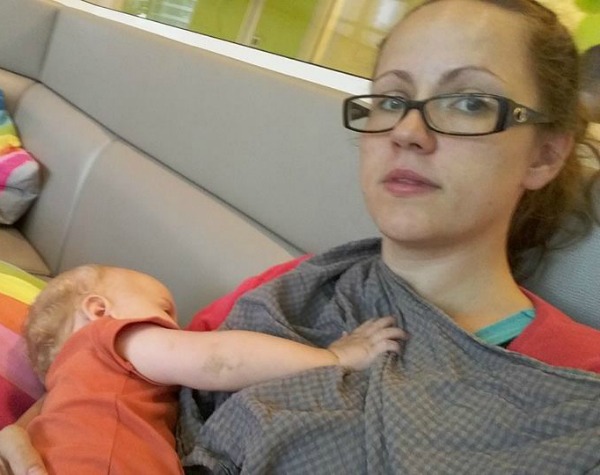 "Undercover" Public Breastfeeding with Loveyush