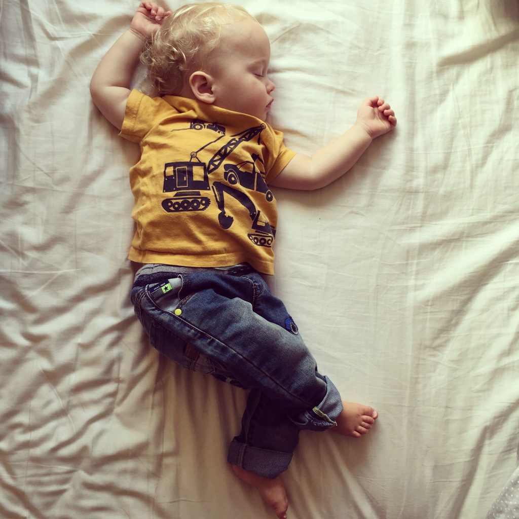 10 Tips To Improve The Bedtime Routine Of Your Child