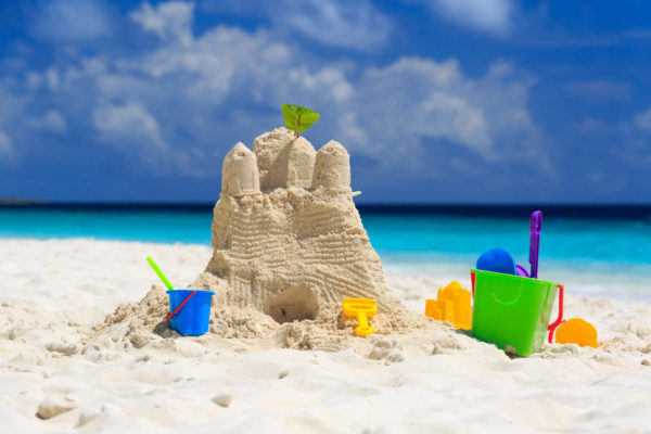 Kids Beach Holiday Safety Checklist: Stay Safe in the Sun