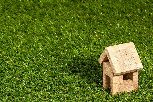 Roofing Contractors: The Ins and Outs
